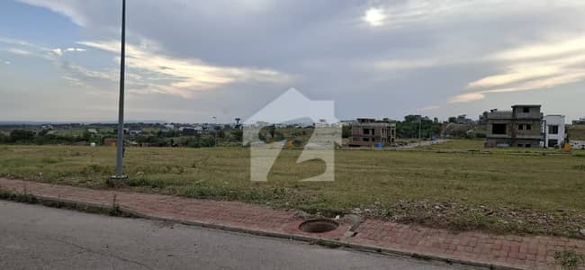 بحریہ ٹاؤن فیز 8 ۔ سیکٹر ایف - 2 بحریہ ٹاؤن فیز 8,بحریہ ٹاؤن راولپنڈی,راولپنڈی میں 10 مرلہ رہائشی پلاٹ 70.0 لاکھ میں برائے فروخت۔ بحریہ ٹاؤن فیز 8 ۔ سیکٹر ایف - 2 بحریہ ٹاؤن فیز 8,بحریہ ٹاؤن راولپنڈی,راولپنڈی میں 10 مرلہ رہائشی پلاٹ 70.0 لاکھ میں برائے فروخت۔