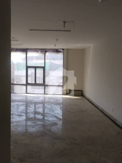 950 Square Feet Office In DHA Defence For rent At Good Location