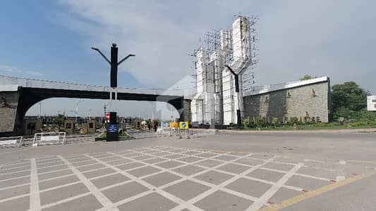 Bahria Paradise Commercial Plot Available
