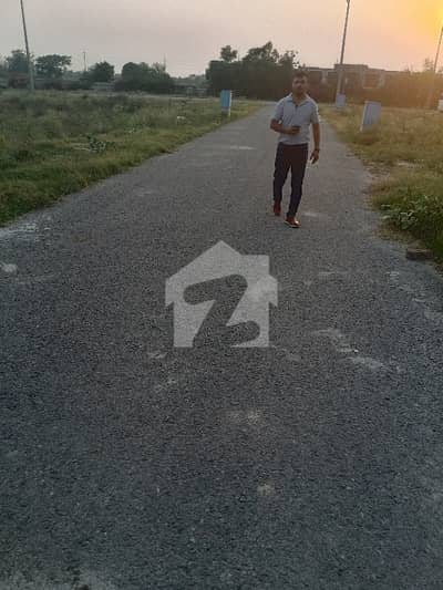 One Kanal Plot For Sale Z6