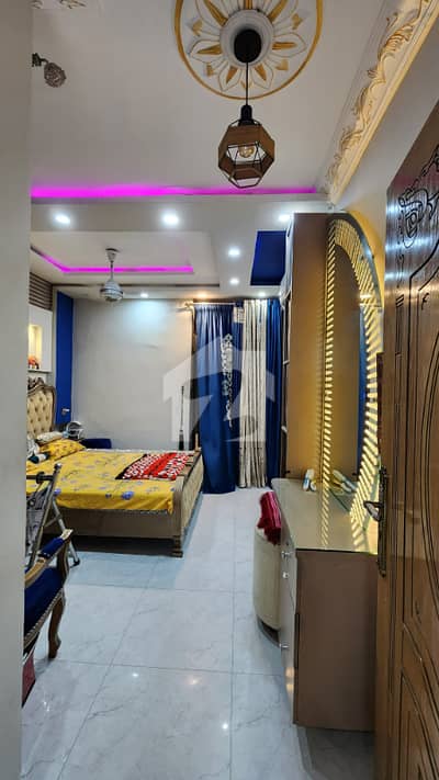 5 Marla Prime Located Owner Build House For Sale On 50Feets road