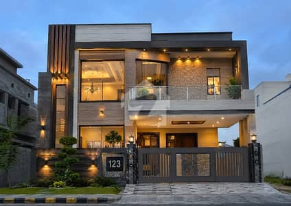 Upper Portion Available For Rent