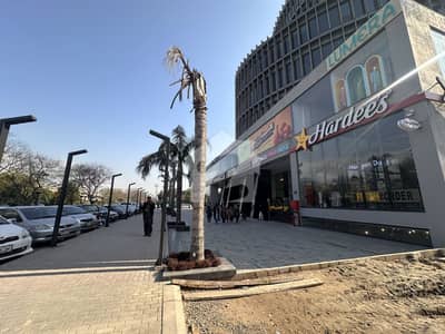 Corner Shop For Rent With Huge Outdoor Is Available For Rent
