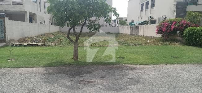 21 Marla 70 Sq. Ft Plot Available For Sale 21 Marla 70 Sq. Ft Plot Available For Sale