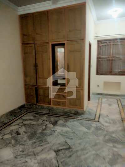 flat available for rent