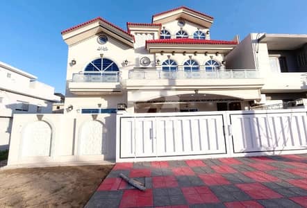 Main Double Road 10 Marla House Is Available In Affordable Price In G-13
