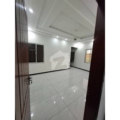 سومرا سوسائٹی سکیم 33,کراچی میں 4 کمروں کا 5 مرلہ مکان 3.45 کروڑ میں برائے فروخت۔