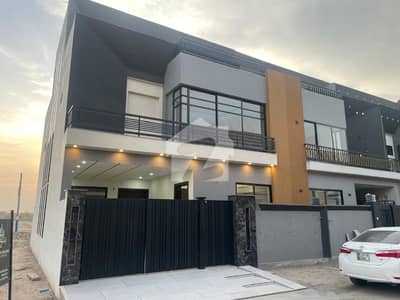 Magnificent 5 Marla Triple-Storey Luxury Villa for Sale in Manak Block