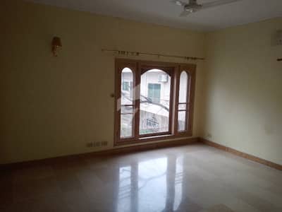 Double Storey House Available For Commercial Purpose On Defense Road , New Lalazar