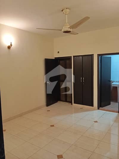 Sea view Apartment For Rent 3 Bedroom With Drawing Dinning Kitchen Well Maintained 1st Floor Ready To Move Well Maintained
