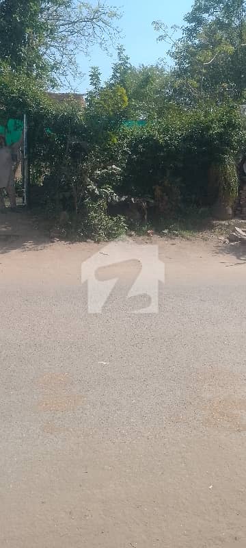 19 Marla Commercial Plot On Service Road For Sale On Edhtsm