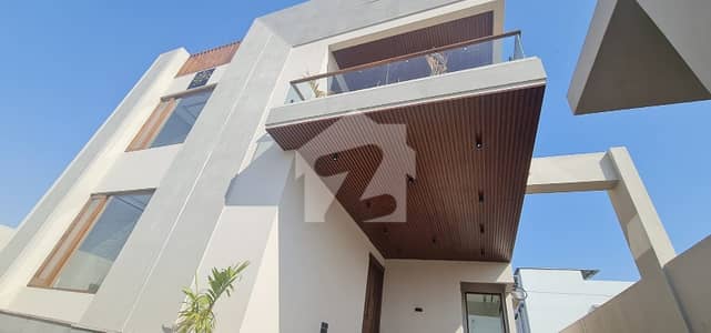 BRAND NEW LUXURY 500 YARDS BUNGALOW FOR RENT