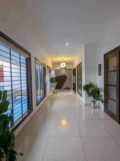 DHA OUTCLASS 6 BEDROOM With POOL BUNGALOW FOR RENT