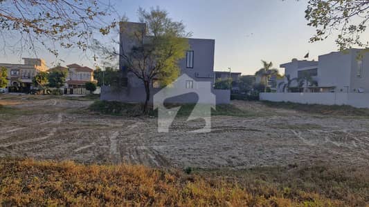 1 Kanal Residential Plot For Sale On 100 Feet Road