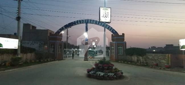 پنجاب سمال انڈسٹریز ملتان میں 10 مرلہ رہائشی پلاٹ 95.0 لاکھ میں برائے فروخت۔