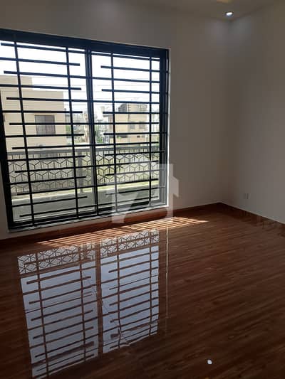 5 Marla Brand New House