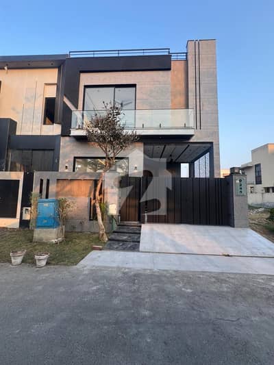BRAND NEW 05 MARLA ULTRA MODERN DESIGN HOUSE FOR SALE IN DHA PHASE 9 TOWN D BLOCK