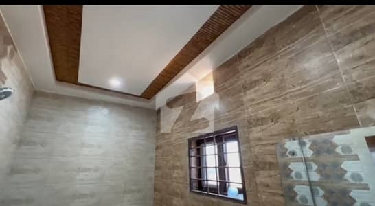 ڈی ایچ اے فیز 1 ۔ سیکٹر کیو ڈی ایچ اے فیز 1,ڈی ایچ اے ڈیفینس,ملتان میں 5 کمروں کا 1 کنال مکان 1.5 لاکھ میں کرایہ پر دستیاب ہے۔