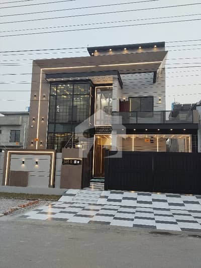 10 Marla Ultra Modern Luxury House For Sale In Central Park Prime Location 10 Marla Ultra Modern Luxury House For Sale In Central Park Prime Location