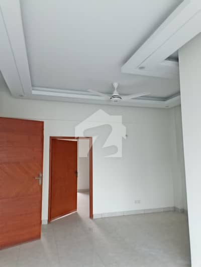 Brand New Apartment For Sale In Phase-8, Zulfiqar Commercial