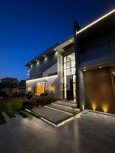Buy 1000 Square Yards House At Highly Affordable Price