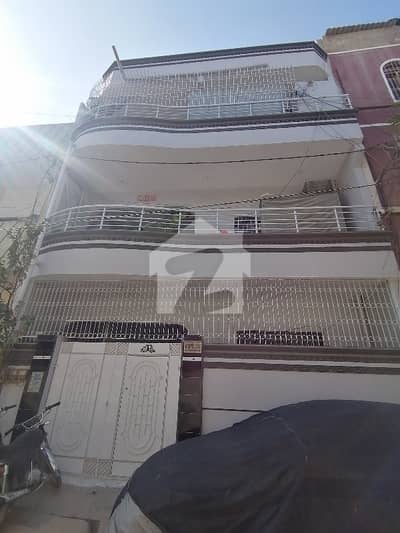 Prime Location 120 Square Yards House In Stunning North Karachi - Sector 7-D1 Is Available For Sale