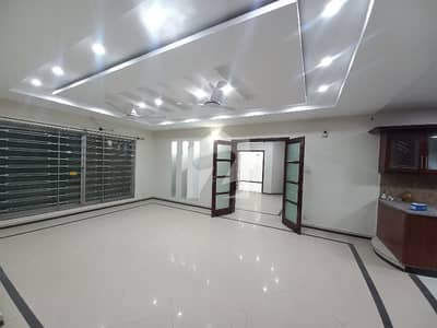 Kanal Double Unit House For Rent In Bahria Town