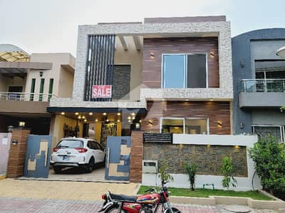 10 Marla Brand New Executive Class Double Unit House For Sale Available