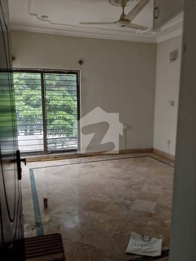 10 MARLA 3 Triple Storey House For Sale