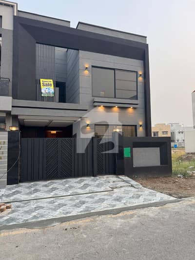 6 Marla Ground Floor Available For Rent