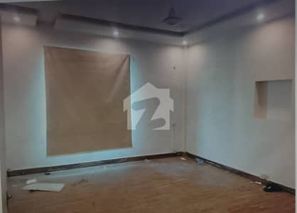 4 Marla 1st Floor Office For Rent DHA Phase 3, Block y, 1st Floor With Parking