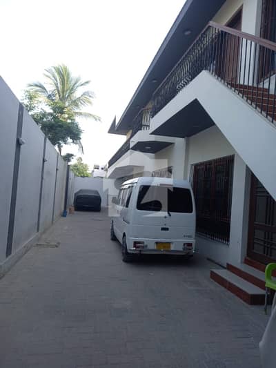 Superb Residential Opportunity 400 Yards Double Story Bungalow for Sale Prime Location Gulshan-e-Iqbal Main 60 Feet Road Karachi