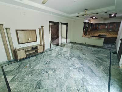 8,Marla Beautiful Second Floor Portion Available For Rent Near Shoukat khanam Hospital