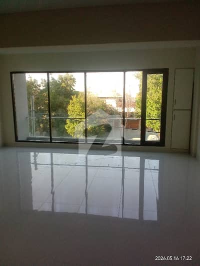 Hammad Business Lounge Offices For Rent