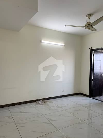 نارتھ ناظم آباد ۔ بلاک ایف نارتھ ناظم آباد,کراچی میں 6 کمروں کا 2 کنال مکان 21.0 کروڑ میں برائے فروخت۔