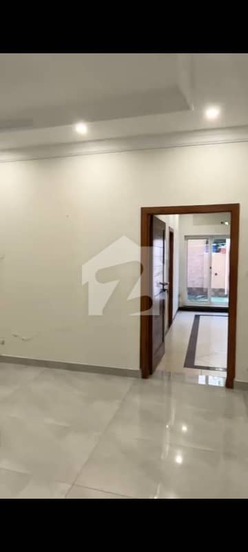 I-8/4 EXTENSION 12 HOUSE AVAILABLE FOR GIRLS HOSTEL, SCHOOLS,OFFICES 08 BEDROOM 600K ALMOST FINAL