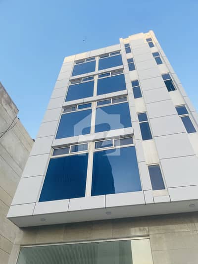 Slightly Used 100 Yard Commercial Building For Rent DHA Phase 8, Zulfiqar Commercial (Prime Location)
