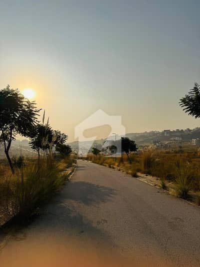 A 1 Kanal Residential Plot Located In DHA Phase 4 - Sector A Is Available For sale