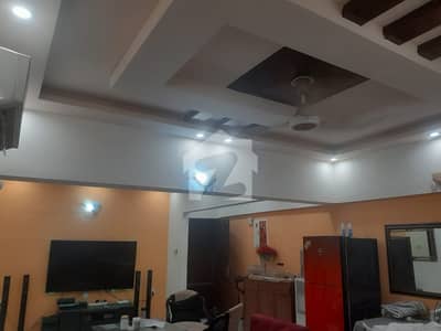 کلفٹن ۔ بلاک 4 کلفٹن,کراچی میں 2 کمروں کا 5 مرلہ فلیٹ 1.5 لاکھ میں کرایہ پر دستیاب ہے۔
