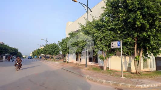 BEST MARKET RATE IDEAL PLOT FOR HOME INVESTMENT OR HOME POSSESSION PLOT