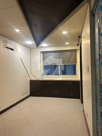 "Modern Office For Sale In Tuheed Commercial, DHA Phase 5 1000 Sq. Ft With Left