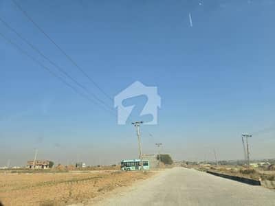 آئی ۔ 16/2 آئی ۔ 16,اسلام آباد میں 5 مرلہ رہائشی پلاٹ 1.05 کروڑ میں برائے فروخت۔