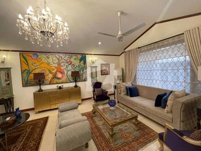 1000 Yard Luxury Bungalow For Rent In DHA Phase 8