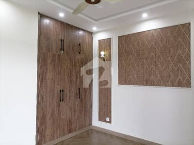 Get Your Hands On House In Lahore Best Area