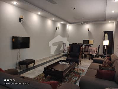 ایف ۔ 7 اسلام آباد میں 6 کمروں کا 1 کنال مکان 26.5 کروڑ میں برائے فروخت۔
