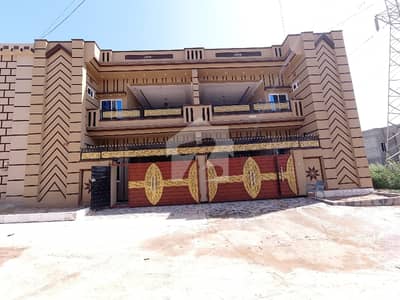 SNOBER CITY HOUSE FOR SALE 1.5 STOREY