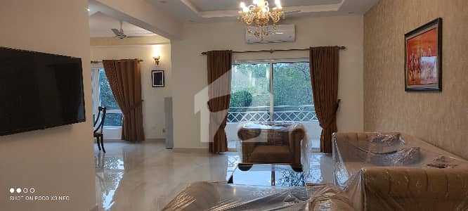 REFURBISHED 2 BEDROOMS APARTMENT FOR RENT REFURBISHED 2 BEDROOMS APARTMENT FOR RENT