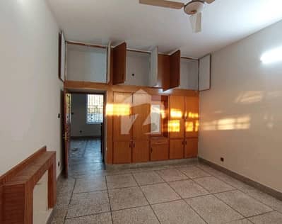 Ready To rent A Lower Portion 14 Marla In I-8/4 Islamabad