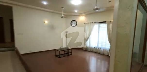 550 Square Yards House In DHA Defence For sale At Good Location