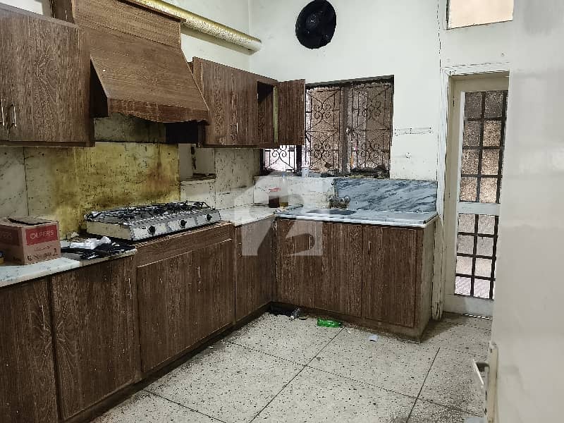 G-9 Corner House For Sale G-9 Corner House For Sale